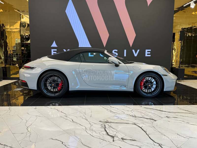 Porsche 911 Carrera GTS Cabrio