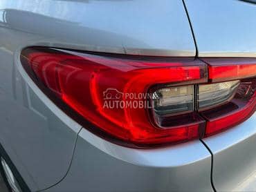 Stop svetlo levo za Renault Kadjar od 2015. do 2019. god.