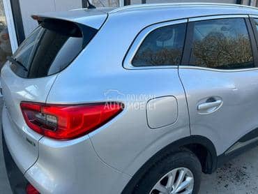 Polustranica desna siva TED69 za Renault Kadjar od 2015. do 2022. god.