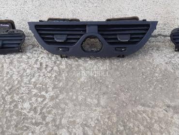 Resetke ventilacije za Opel Corsa E od 2014. do 2019. god.