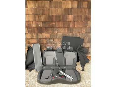 ZADNJA SEDISTA MEGAN 4 za Renault Megane od 2016. do 2025. god.