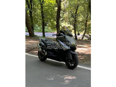 Yamaha t max 530