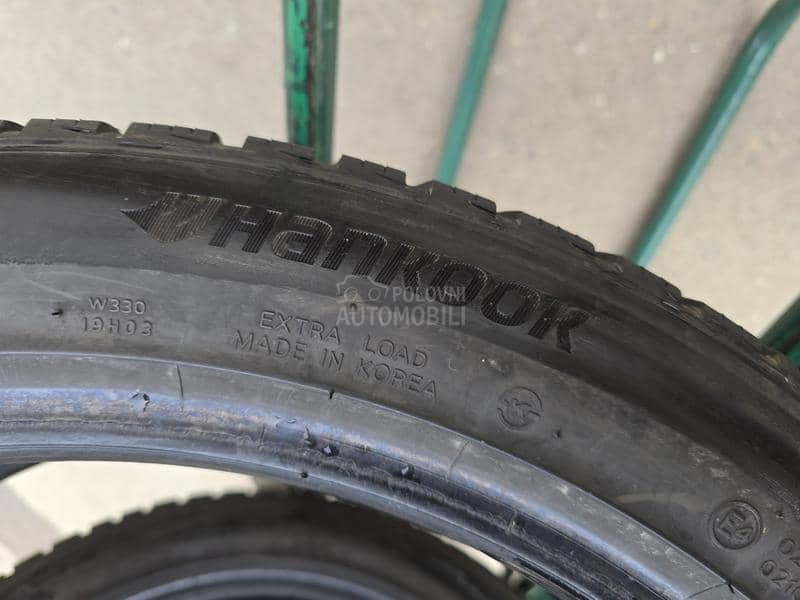 Hankook 245/45 R20 Zimska