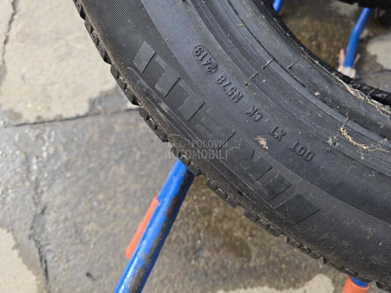 Pirelli 205/65 R17 Zimska