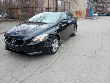 Volvo V40 S U M M U M