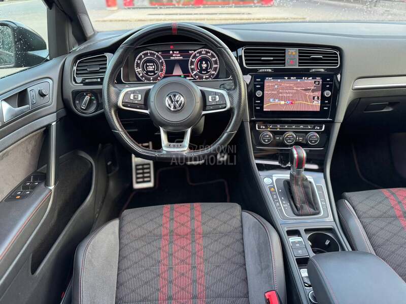Volkswagen Golf 7 Gti Tcr Pano