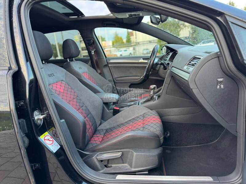 Volkswagen Golf 7 Gti Tcr Pano