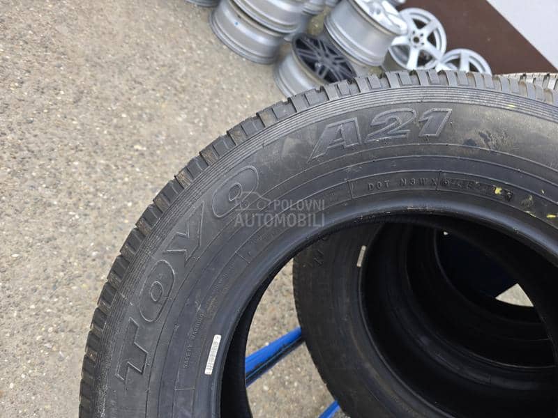 Toyo 245/70 R17 Zimska