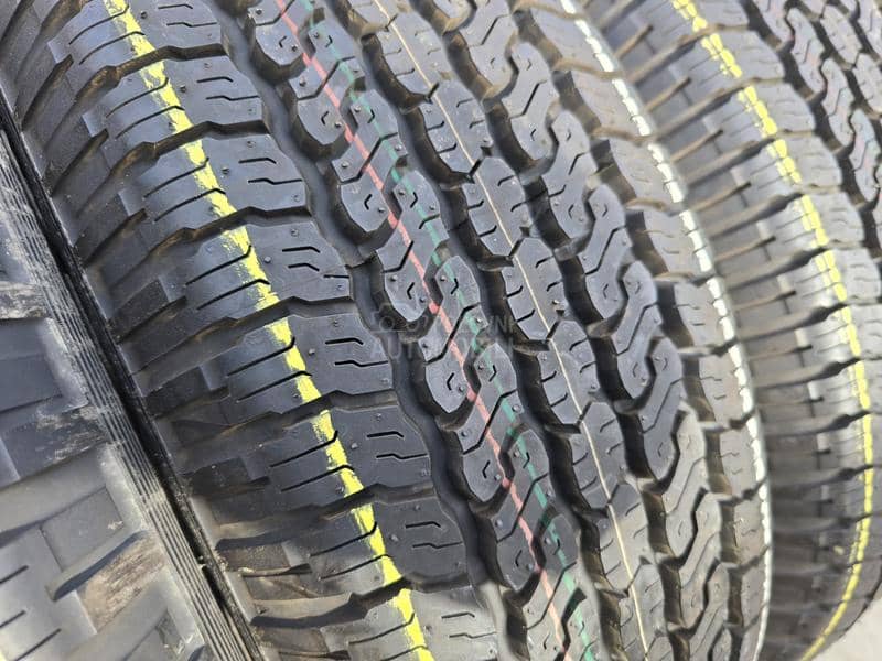 Toyo 245/70 R17 Zimska