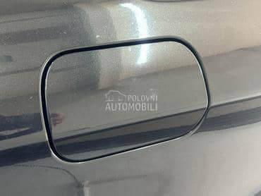 poklopac rezervoara za Citroen C5 od 2008. do 2016. god.