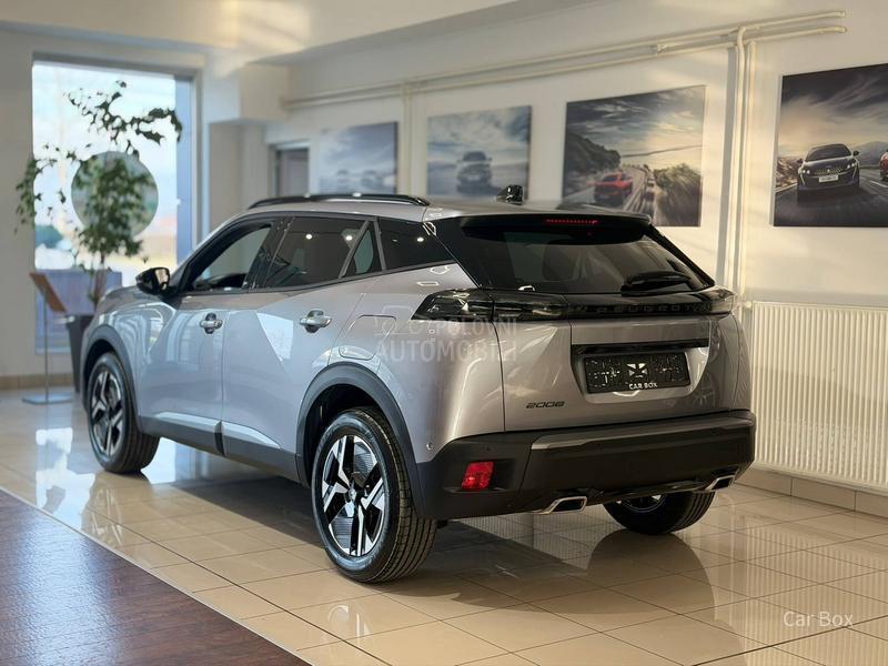 Peugeot 2008 1.2 ALLURE 130 A8