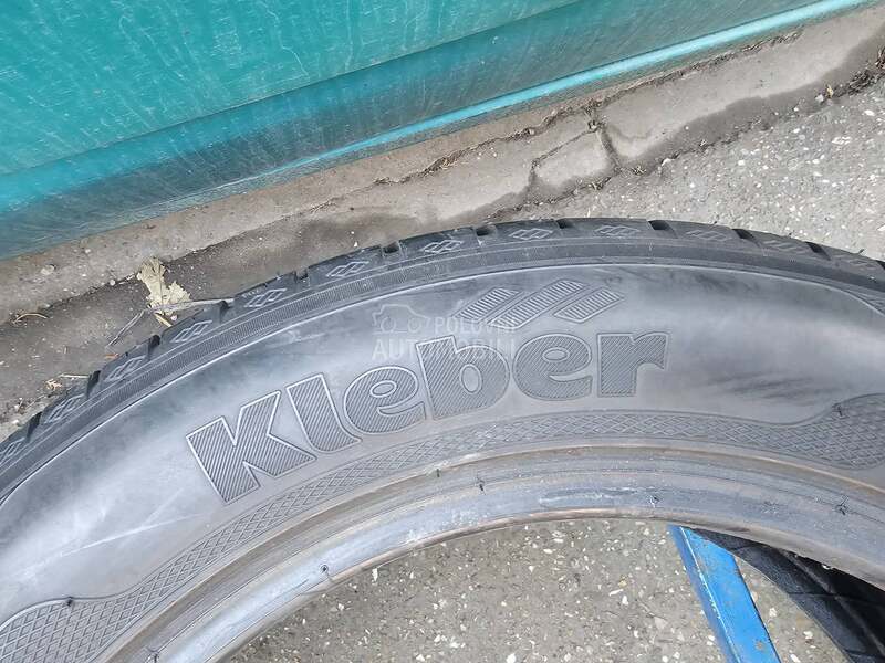 Kleber 215/60 R17 Letnja