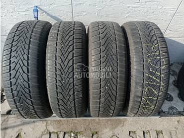 Semperit 215/65 R16 Zimska