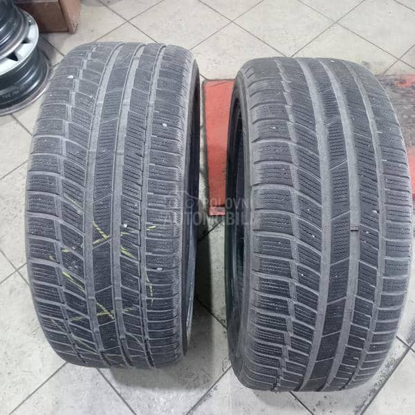 Toyo 235/45 R18 Zimska