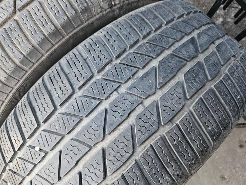 Continental 235/55 R17 Sve sezone