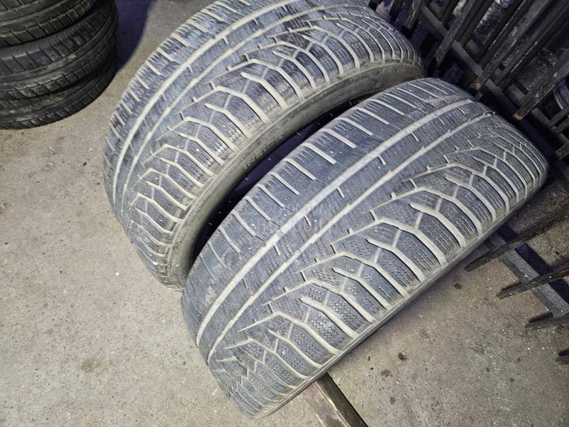 Hankook 235/55 R17 Sve sezone