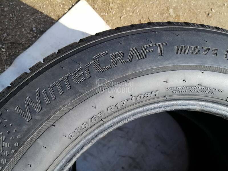 Kumho 235/65 R17 Zimska