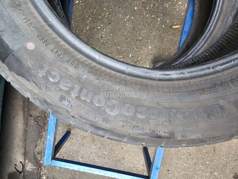 Continental 215/60 R17 Letnja