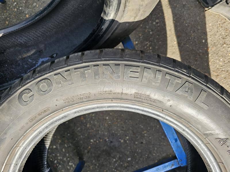 Continental 215/60 R17 Zimska