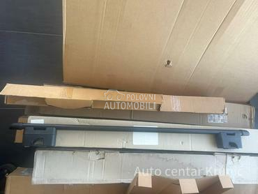 Dva krovna nosača za Dacia Logan