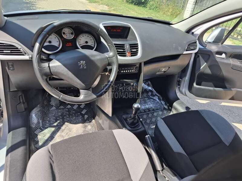 Peugeot 207 1.4