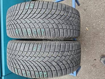Bridgestone 235/55 R18 Zimska