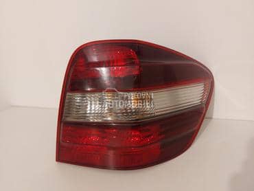 stop svetlo za Mercedes Benz ML Klasa