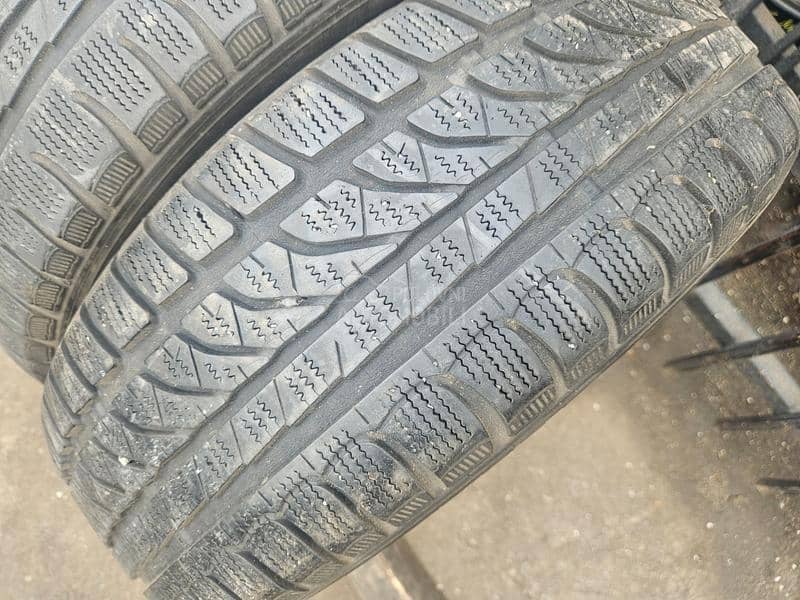 Dunlop 185/60 R15 Sve sezone