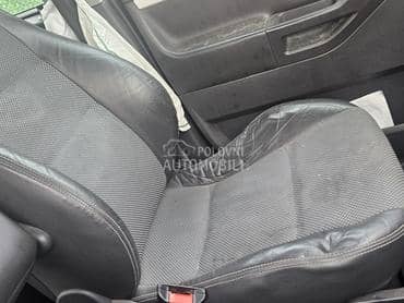 sedista za Opel Meriva