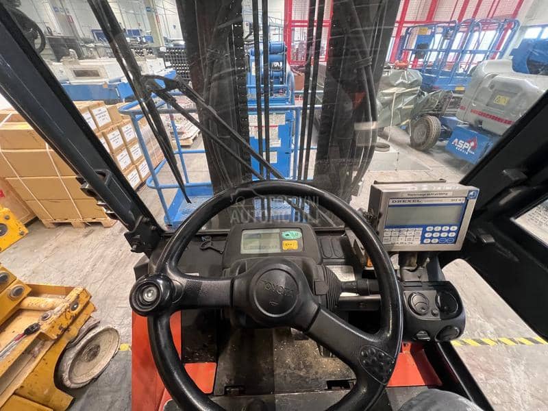 Toyota 7FBMF50 5t