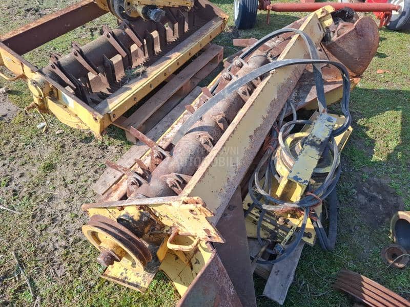 2 secke za New holland