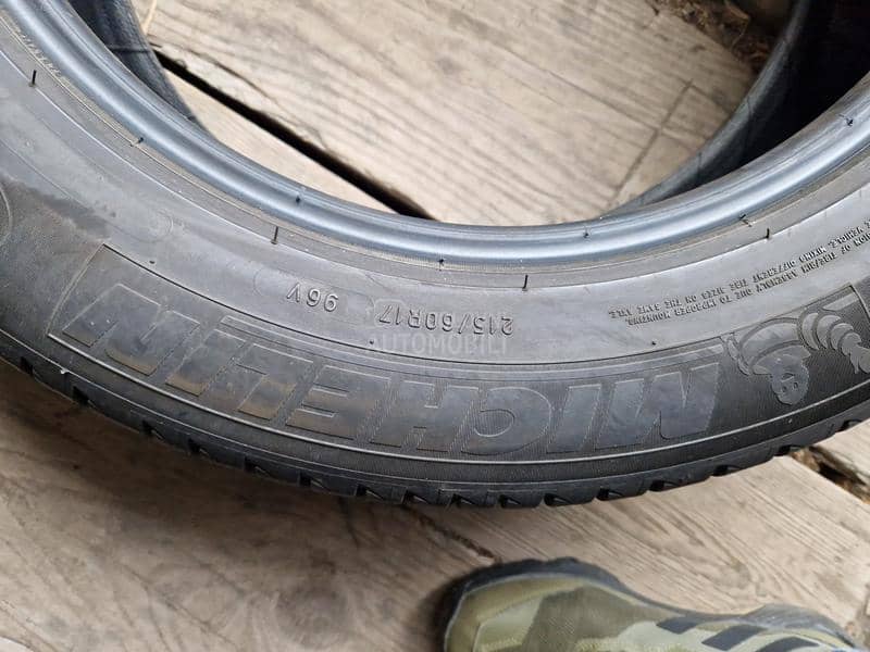 Michelin 215/60 R17 Letnja