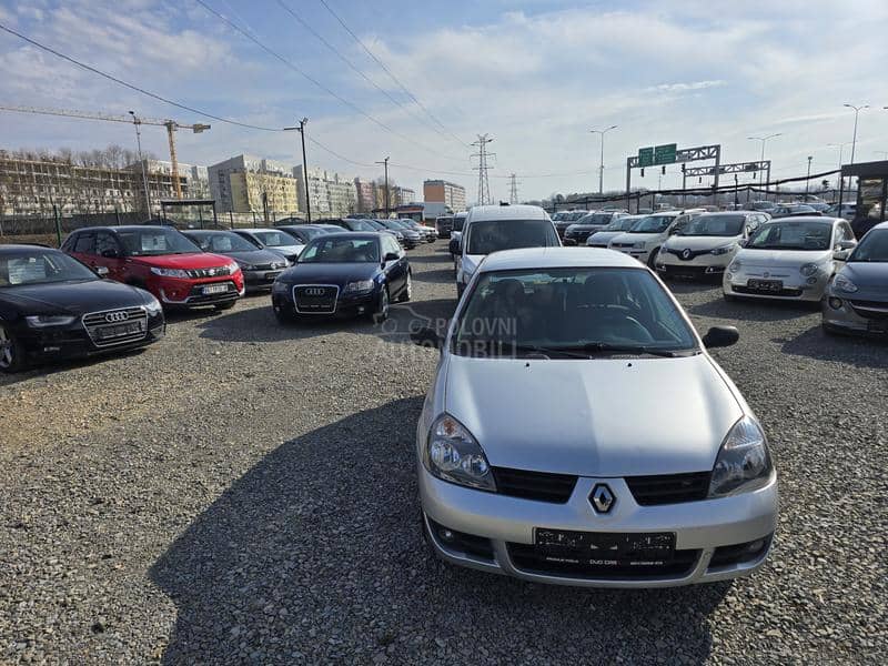 Renault Clio storia GPL