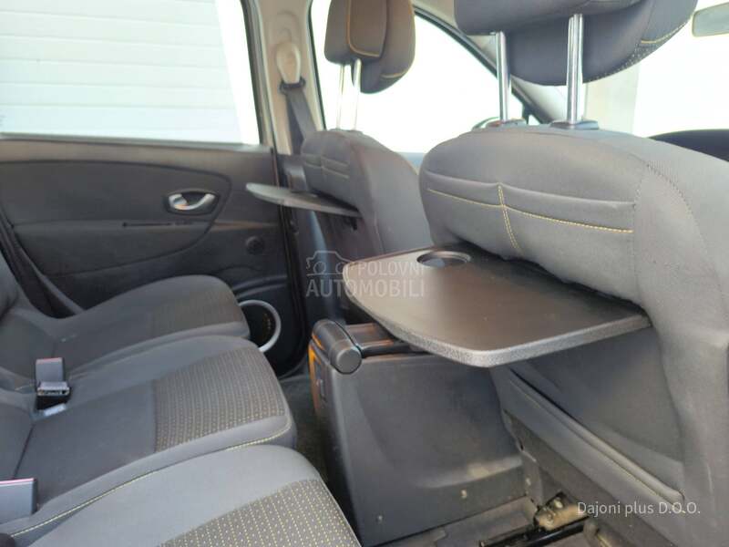 Renault Scenic 1.5 DCI