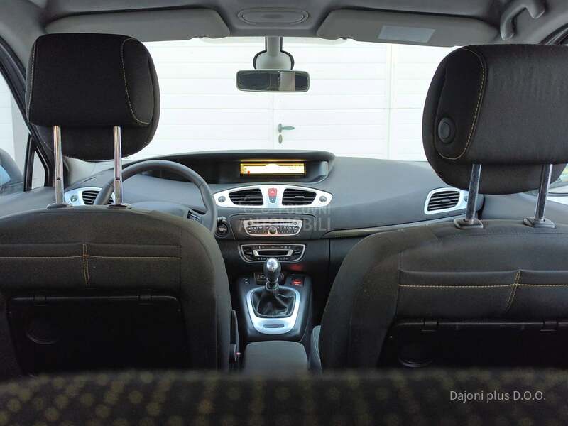 Renault Scenic 1.5 DCI