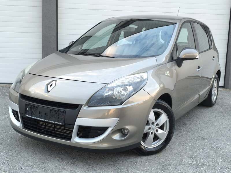 Renault Scenic 1.5 DCI