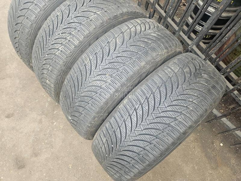 Nexen 235/60 R16 Sve sezone
