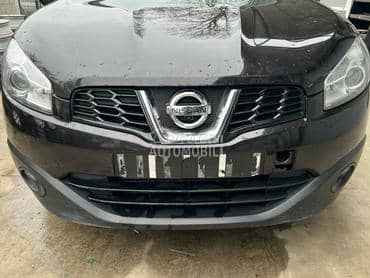 Branik prednji crni GABG za Nissan Qashqai od 2009. do 2013. god.