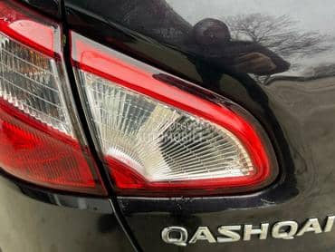 Stop svetlo gepeka levo za Nissan Qashqai od 2009. do 2013. god.