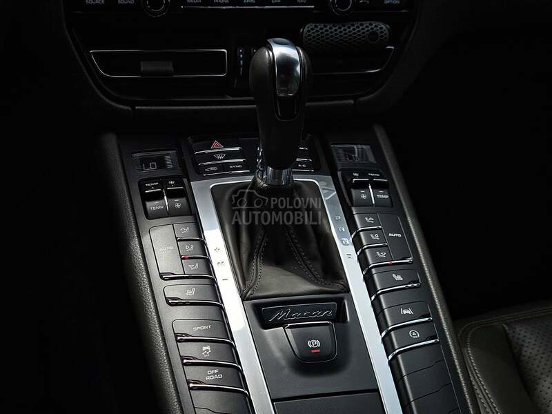 Porsche Macan 