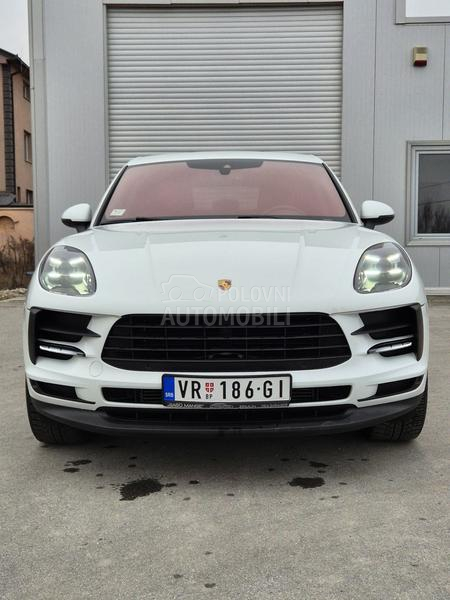 Porsche Macan 