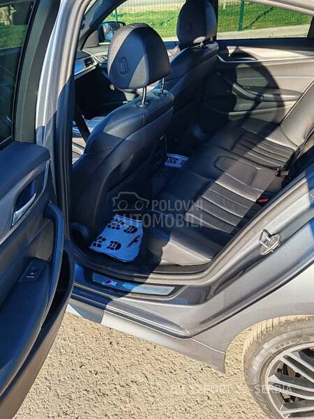 BMW 520 2.0 XDRIVE M PAKET
