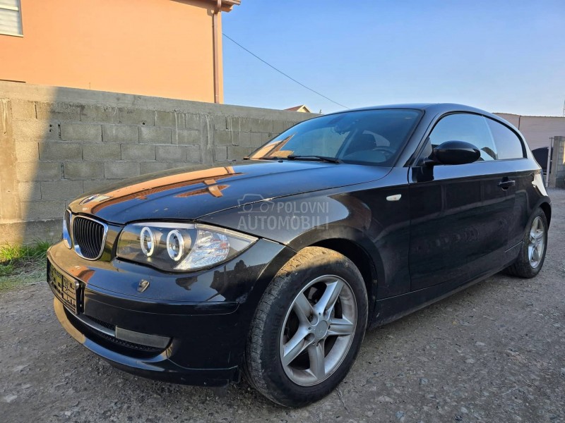 BMW 118 N43B20 -  kompletan auto u delovima