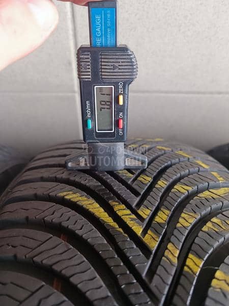 Michelin 215/60 R17 Zimska