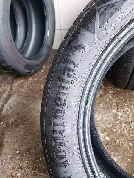Continental 235/50 R19 Letnja