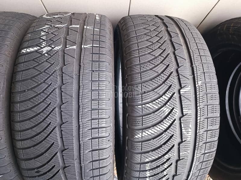 Michelin 245/45 R18 Zimska