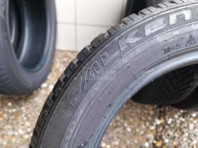Falken 205/60 R17 Zimska