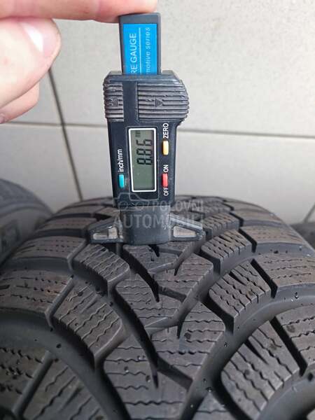 Falken 205/60 R17 Zimska