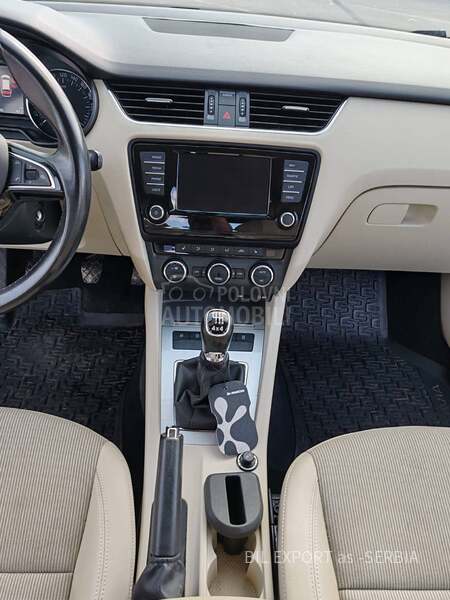 Škoda Octavia 1.6 TDI 4x4 FUL