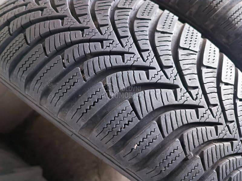 Hankook 175/65 R15 Zimska